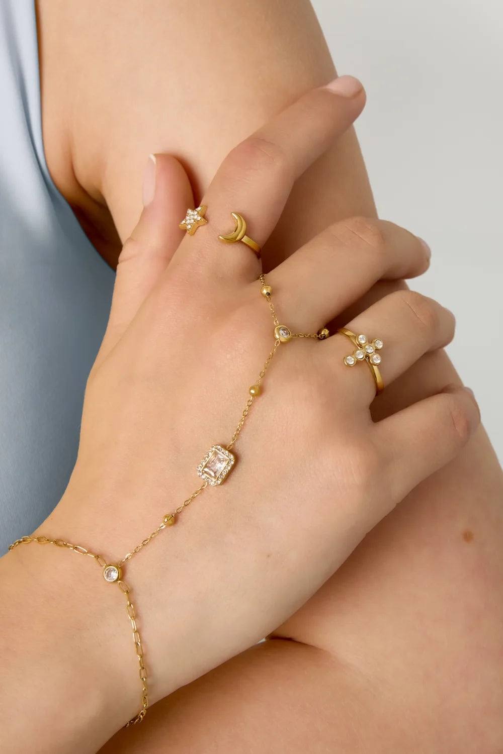 Nova hand chain goud