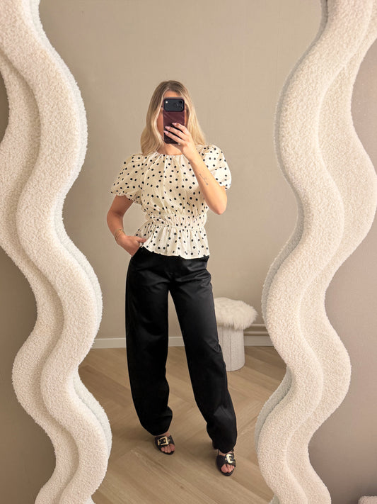 Polka dot top beige